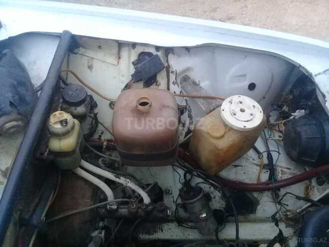 LADA (VAZ) 2107 2002, 198,600 km - 1.6 l - Salyan