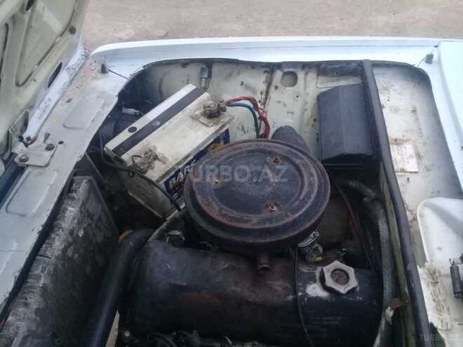 LADA (VAZ) 2107 2002, 198,600 km - 1.6 l - Salyan
