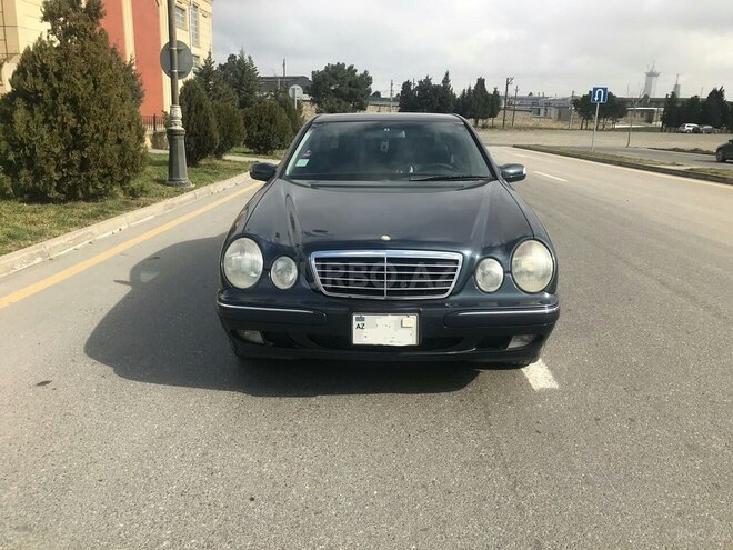 Mercedes E 240 2001, 240,000 km - 2.6 l - Bakı