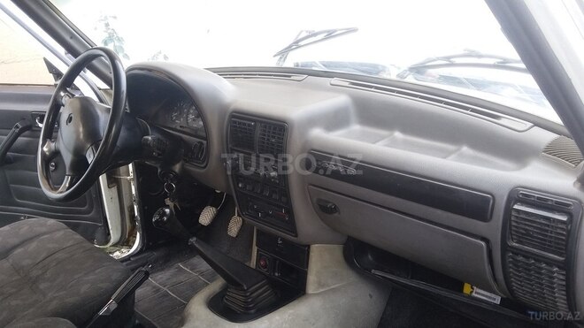 GAZ 3110 1998, 380,000 km - 2.0 l - Xaçmaz