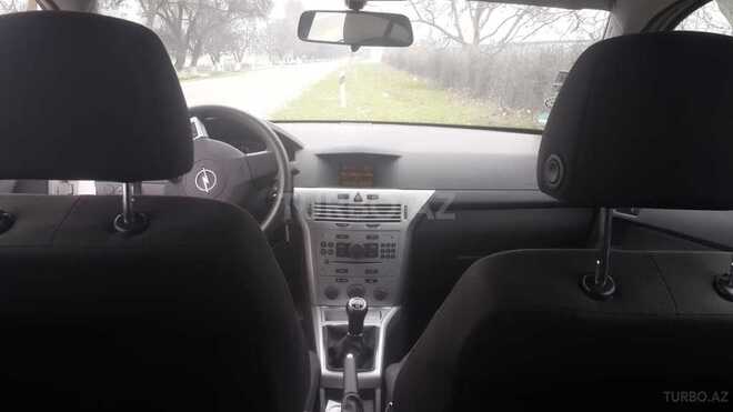 Opel Astra 2009, 124,000 km - 1.4 l - Xırdalan