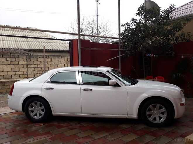 Chrysler 300C 2006, 170,000 km - 3.5 l - Bakı