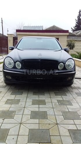 Mercedes E 220 2004, 373,600 km - 2.2 l - Ağcabədi