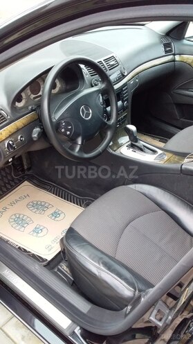 Mercedes E 220 2004, 373,600 km - 2.2 l - Ağcabədi