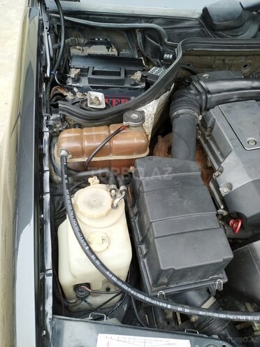 Mercedes E 200 1994, 280,000 km - 2.0 l - Sumqayıt