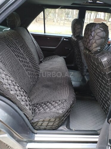 Mercedes E 200 1994, 280,000 km - 2.0 l - Sumqayıt