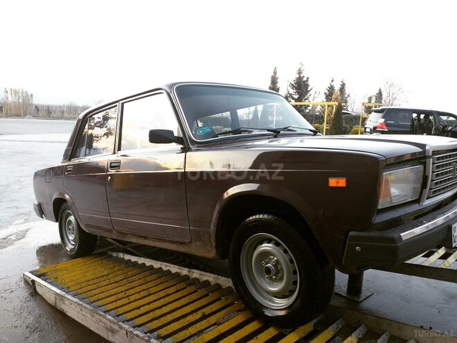 LADA (VAZ) 2107 2009, 36,000 km - 1.6 l - Göygöl