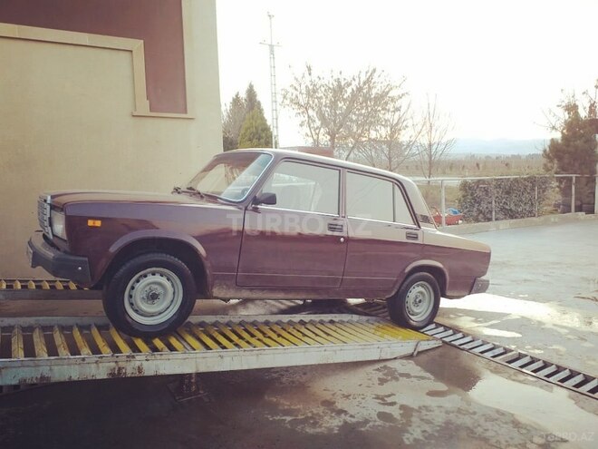LADA (VAZ) 2107 2009, 36,000 km - 1.6 l - Göygöl