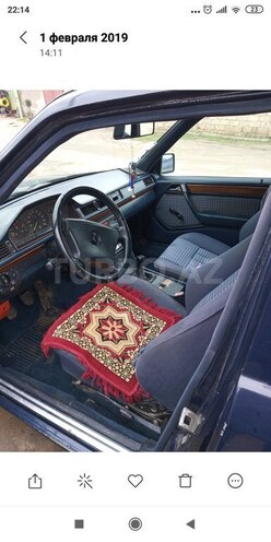Mercedes E 230 1992, 400,000 km - 2.3 l - Bakı