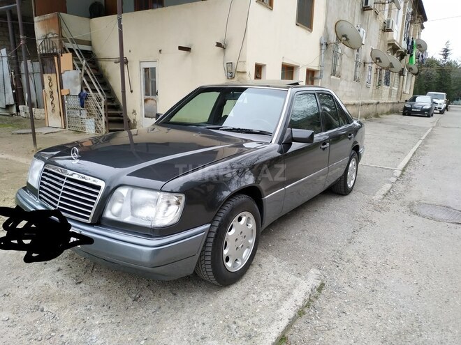 Mercedes E 200 1994, 280,000 km - 2.0 l - Sumqayıt