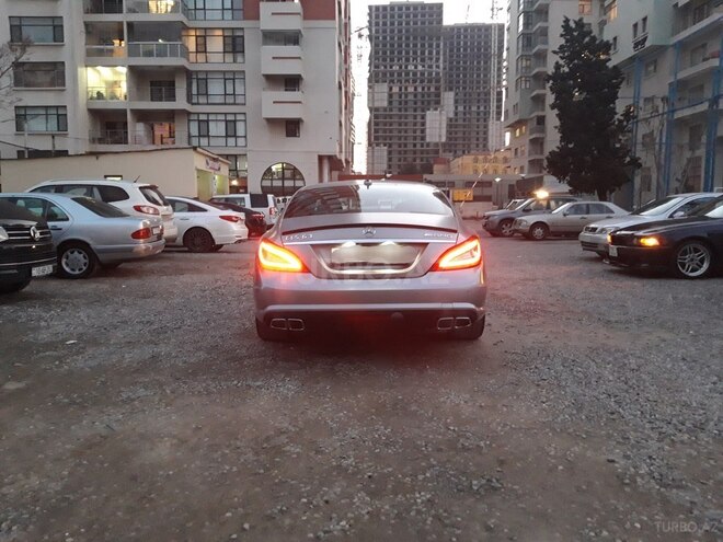 Mercedes CLS 63 AMG 2013, 80,000 km - 5.5 l - Bakı