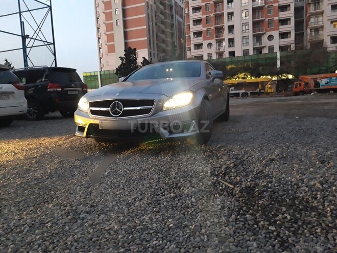Mercedes CLS 63 AMG 2013, 80,000 km - 5.5 l - Bakı