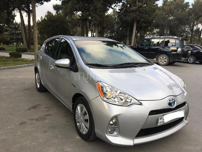 Toyota Prius 2012, 129,000 km - 1.5 л - Bakı