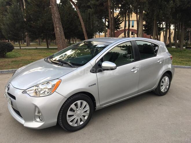 Toyota Prius 2012, 129,000 km - 1.5 л - Bakı