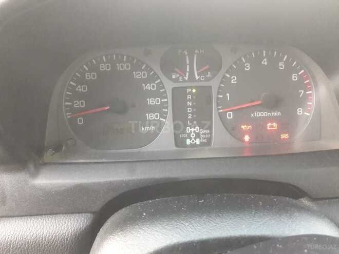 Mitsubishi Pajero io 2000, 236,000 km - 2.0 l - Sumqayıt