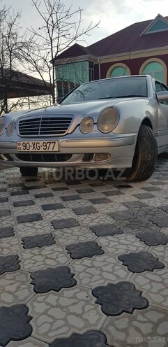 Mercedes E 240 2001, 2,000,451 km - 0.2 l - Bakı