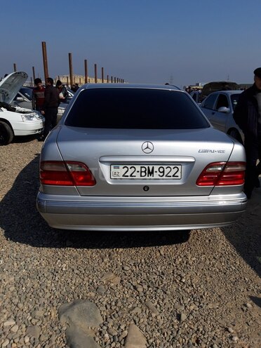 Mercedes E 200 2000, 255,810 km - 2.0 l - Goranboy