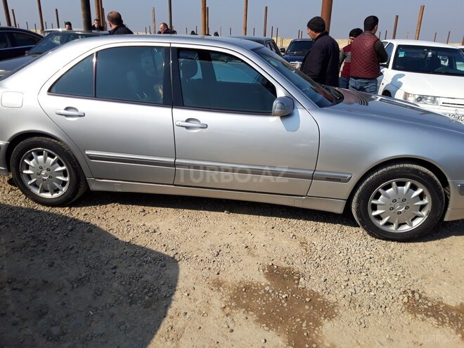 Mercedes E 200 2000, 255,810 km - 2.0 l - Goranboy