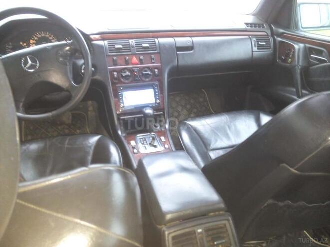 Mercedes E 230 1996, 250,000 km - 2.3 l - Masallı