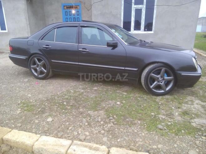 Mercedes E 230 1996, 250,000 km - 2.3 l - Masallı