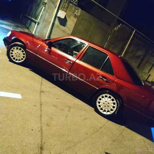 Mercedes E 200 1990, 400,000 km - 2.0 l - Bakı
