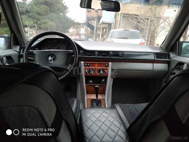 Mercedes E 200 1990, 400,000 km - 2.0 l - Bakı