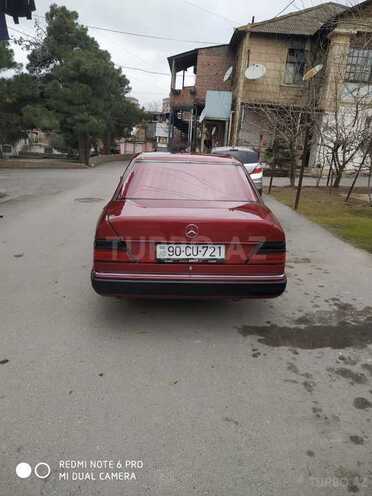 Mercedes E 200 1990, 400,000 km - 2.0 l - Bakı