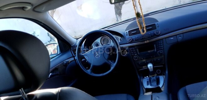 Mercedes E 200 2006, 232,000 km - 2.2 l - Bakı