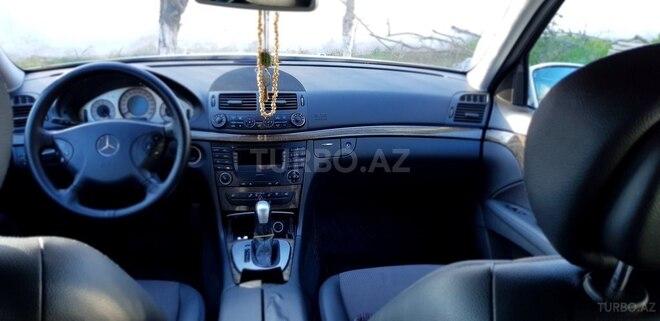 Mercedes E 200 2006, 232,000 km - 2.2 l - Bakı