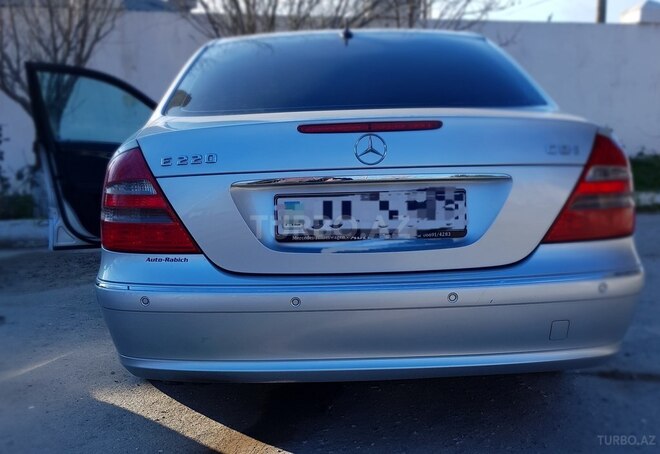Mercedes E 200 2006, 232,000 km - 2.2 l - Bakı
