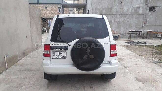 Mitsubishi Pajero io 2000, 272,144 km - 1.8 л - Sumqayıt
