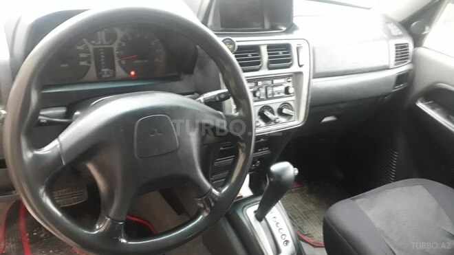 Mitsubishi Pajero io 2000, 272,144 km - 1.8 л - Sumqayıt