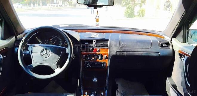 Mercedes C 220 1996, 450,000 km - 2.2 l - Sumqayıt