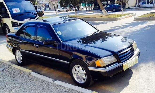 Mercedes C 220 1996, 450,000 km - 2.2 l - Sumqayıt