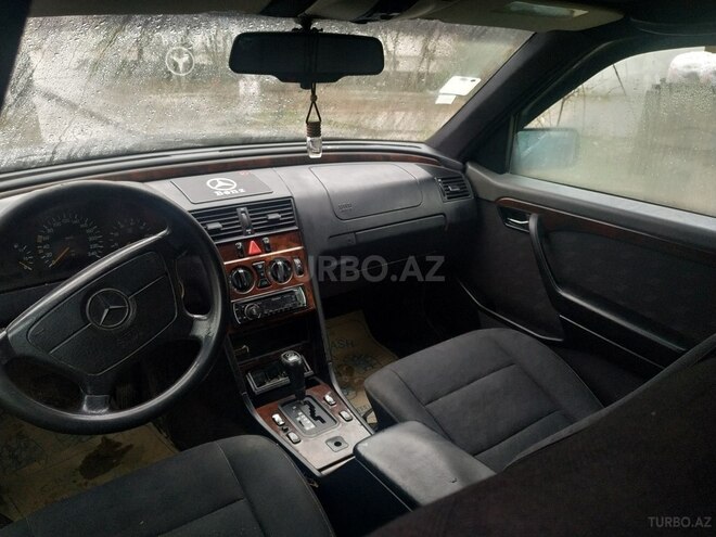 Mercedes C 220 1996, 450,000 km - 2.2 l - Sumqayıt