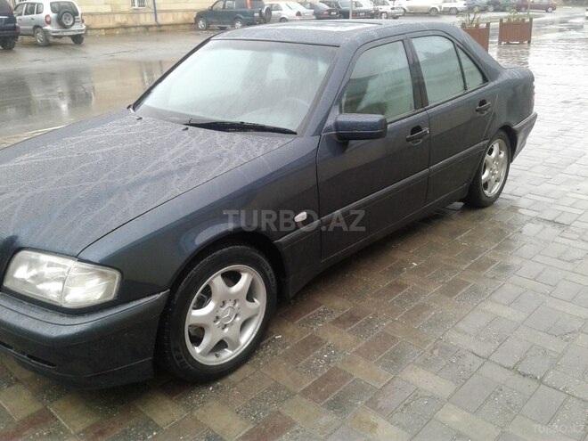 Mercedes C 200 1998, 198,000 km - 2.0 l - Bakı