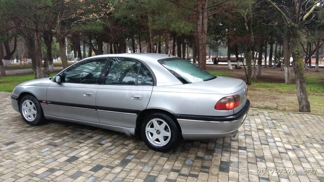 Opel Omega 1995, 245,000 km - 2.0 l - Xırdalan