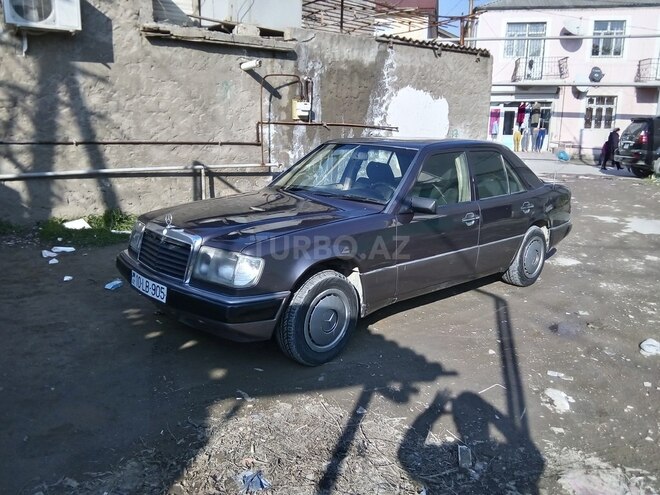 Mercedes  1992, 23,123 km - 2.0 л - Bakı