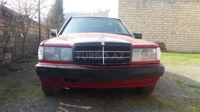 Mercedes 190 1992, 280,039 km - 2.0 l - Astara