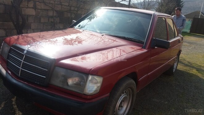 Mercedes 190 1992, 280,039 km - 2.0 l - Astara