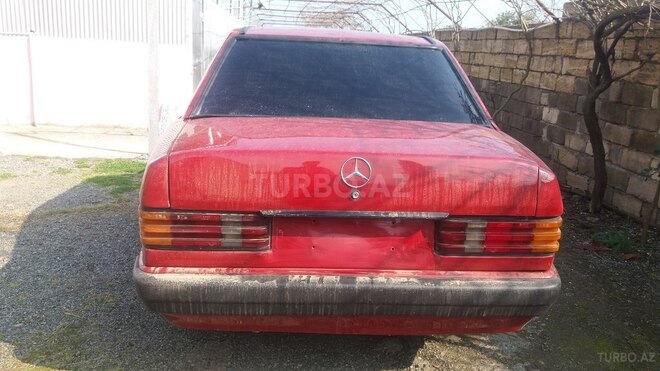 Mercedes 190 1992, 280,039 km - 2.0 l - Astara