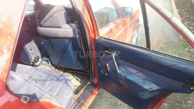 Mercedes 190 1992, 280,039 km - 2.0 l - Astara