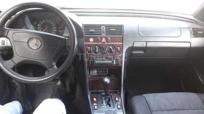 Mercedes C 180 1995, 250,000 km - 1.8 л - Bakı