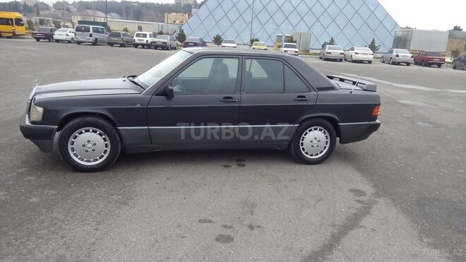 Mercedes 190 1992, 235,800 km - 1.8 l - Bakı
