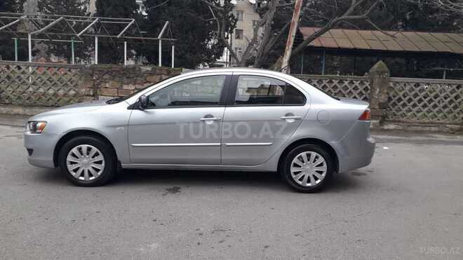 Mitsubishi Lancer 2010, 212,456 km - 2.0 l - Bakı