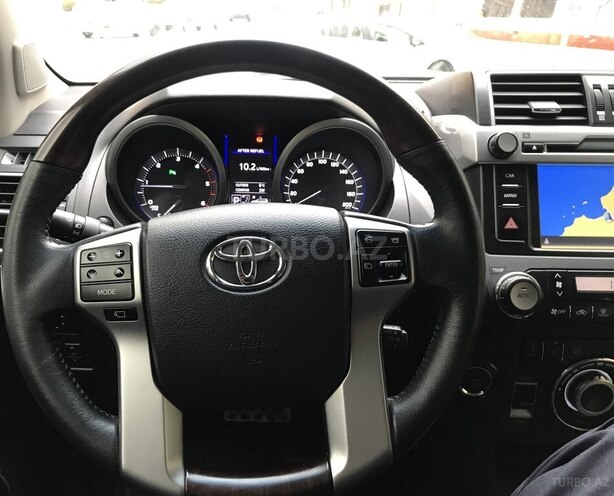 Toyota Prado 2014, 77,000 km - 3.0 l - Bakı
