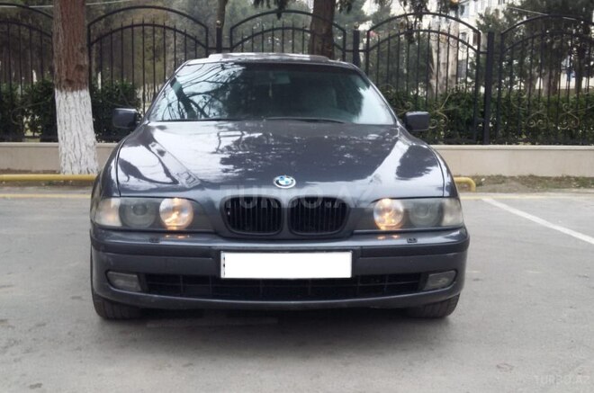BMW 528 1996, 290,000 km - 2.8 l - Sumqayıt