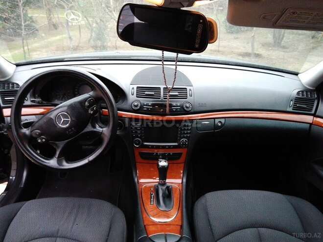 Mercedes E 220 2007, 276,000 km - 2.2 l - Bakı