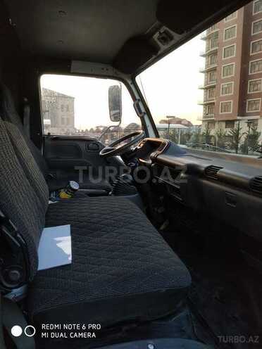 Isuzu NPR 66 L 2005, 870,635 km - 4.3 l - Quba