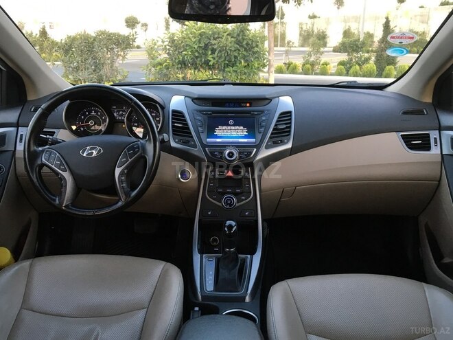 Hyundai Elantra 2015, 53,000 km - 1.8 л - Bakı